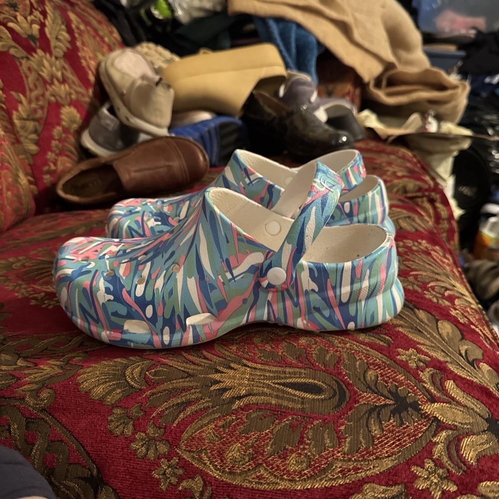 Women's Simply Southern Clogs Size10